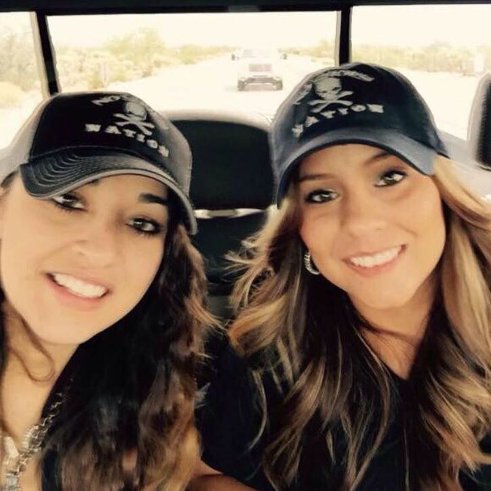 Meet your Posher, Crystal